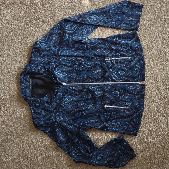 Harve Benard Petite Medium Black & Blue Paisley Print Blazer - Picture 1 of 6